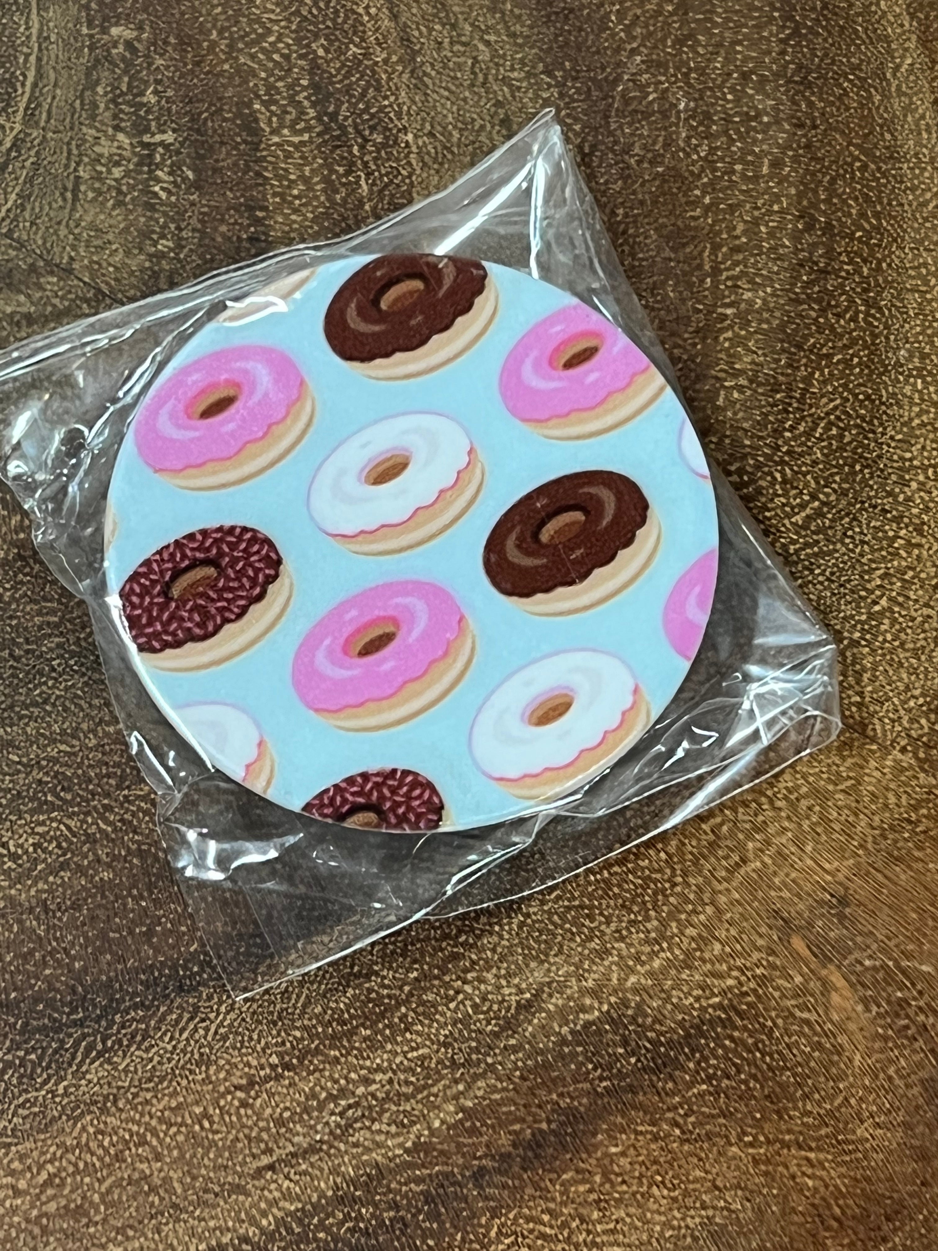Phone Holder - 9 & C39 - Donuts