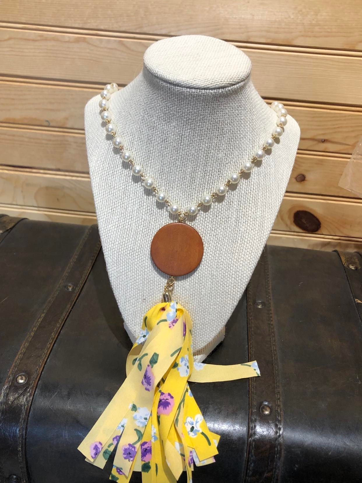 Pearl Necklace with loop to attach the Clip Tassels.