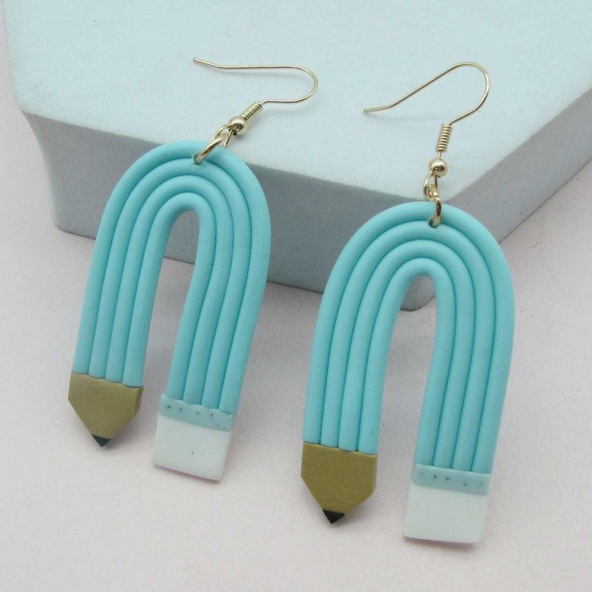 Rainbow shape Pencil Earring - Blue