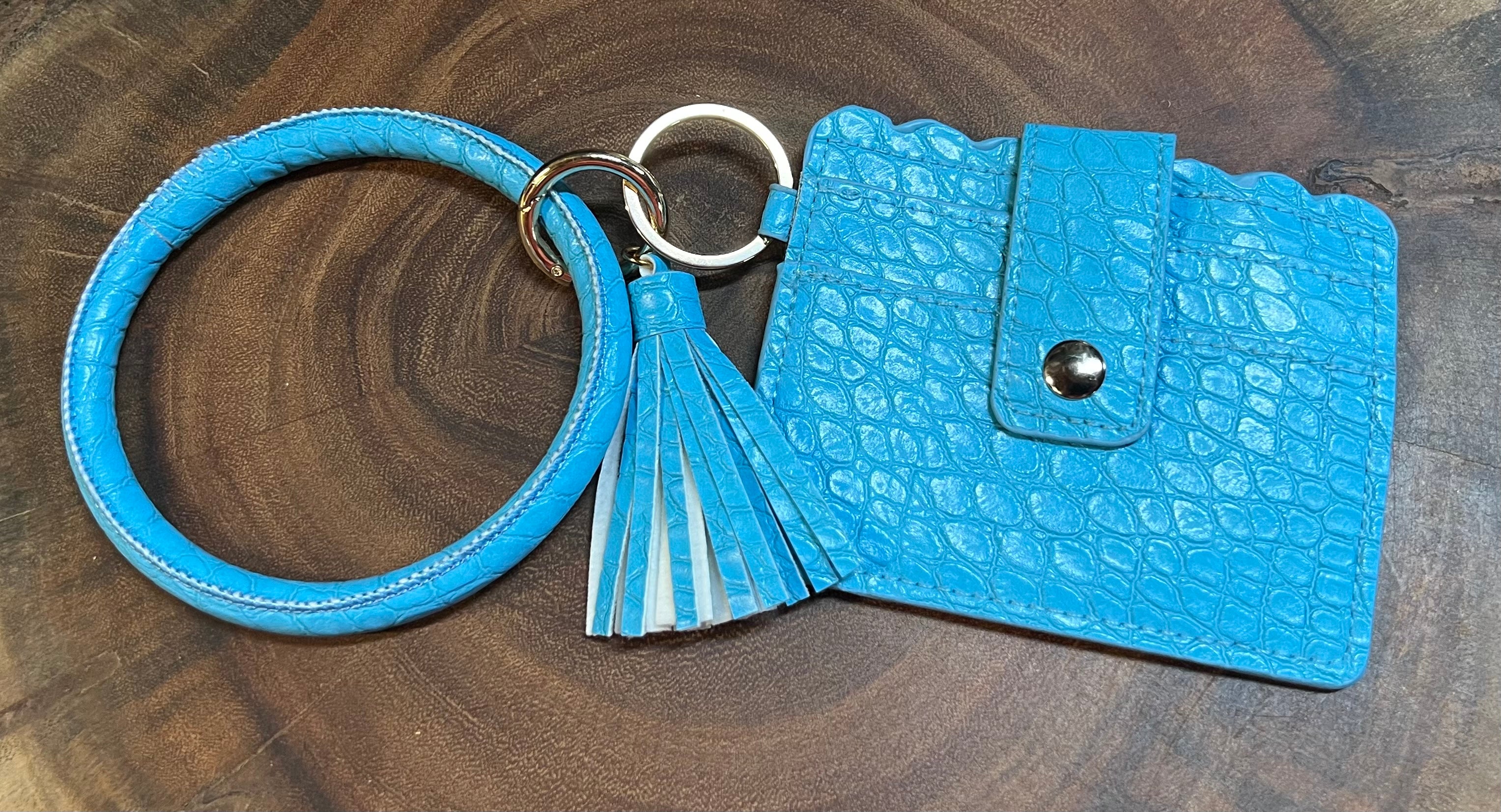 Vegan Leather Alligator Bangle Credit Card - Blue