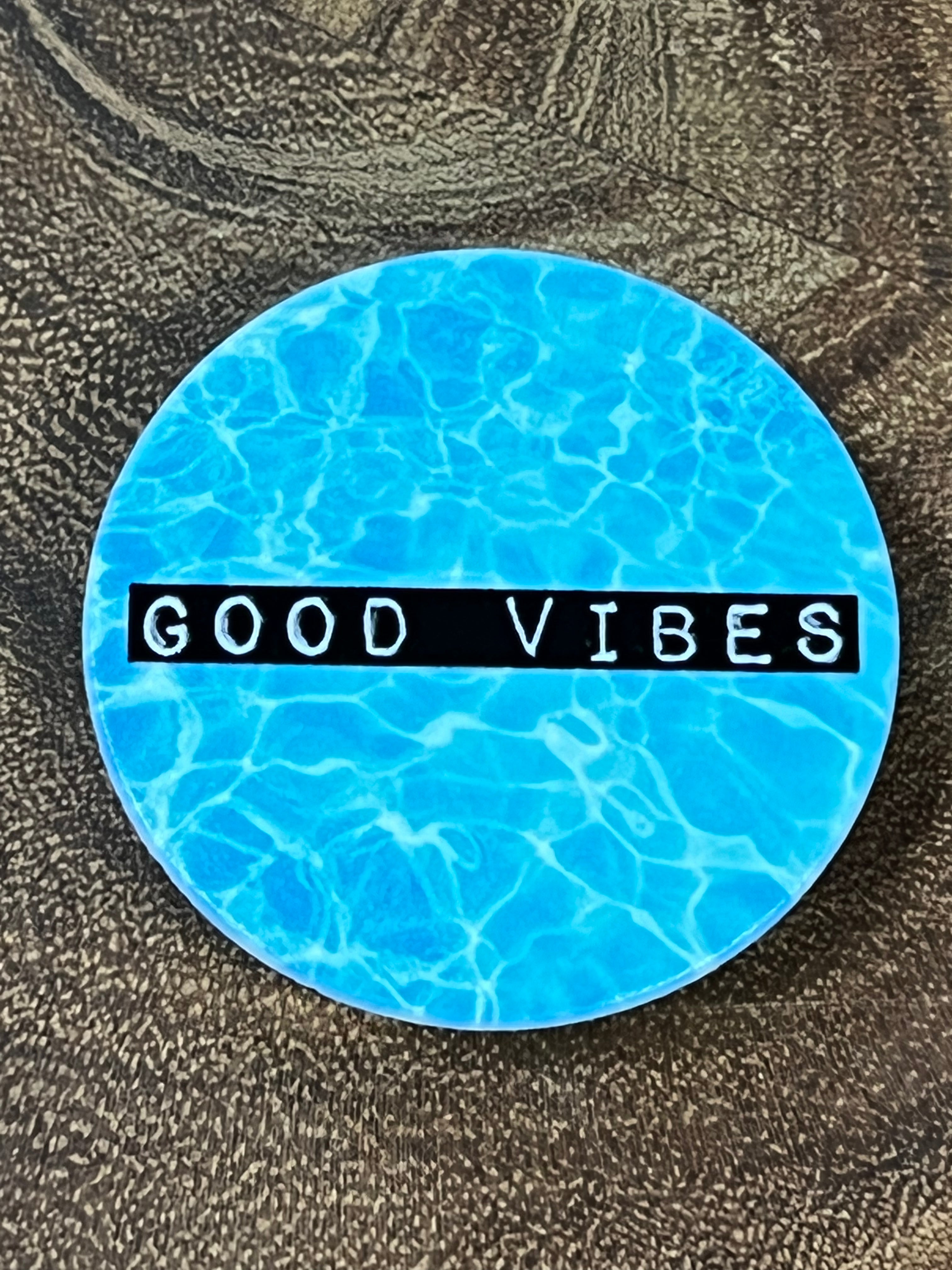 Phone Holder - A8 & C2 - Good Vibes