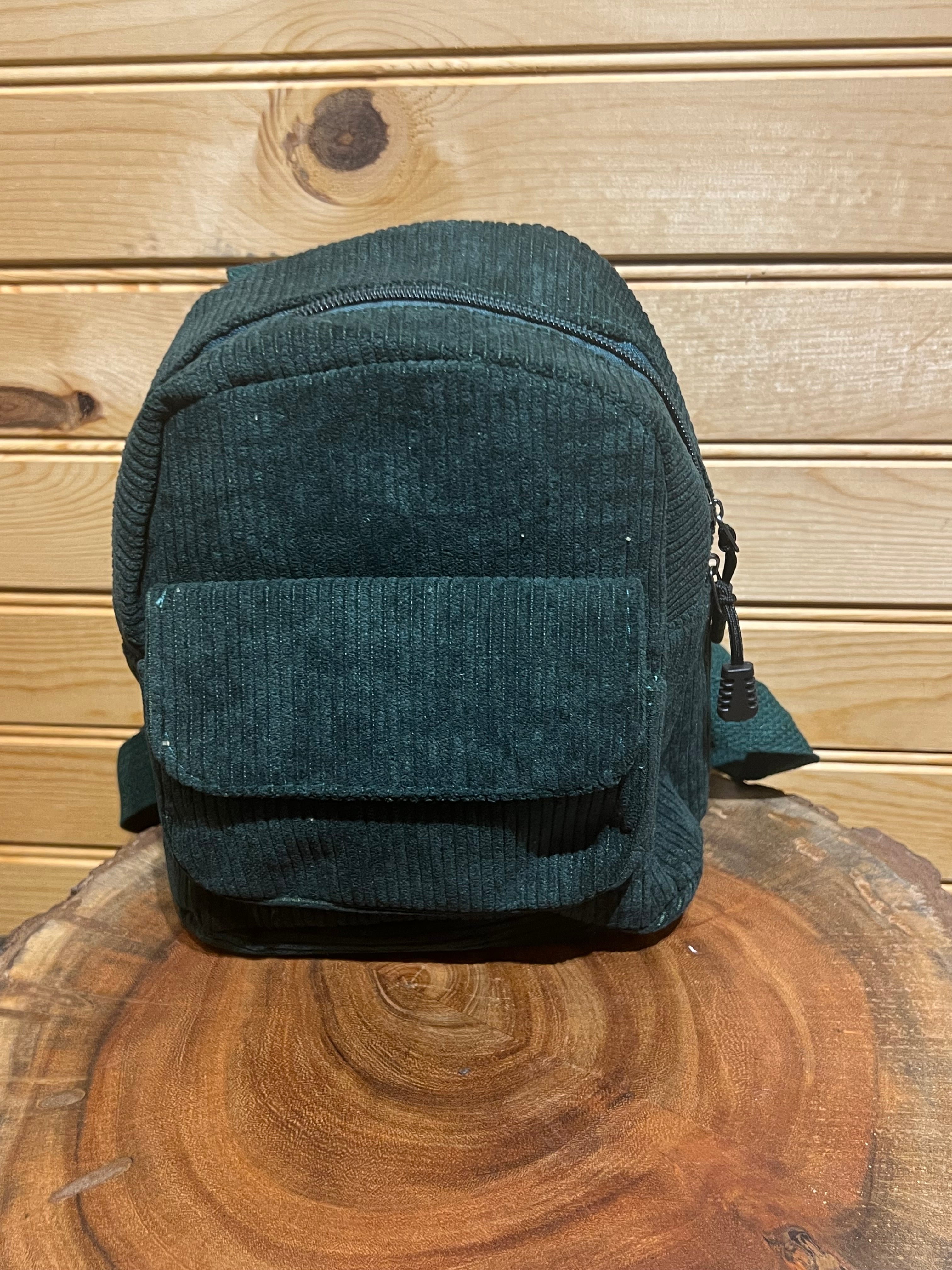 Small Corduroy Backpack - Hunter