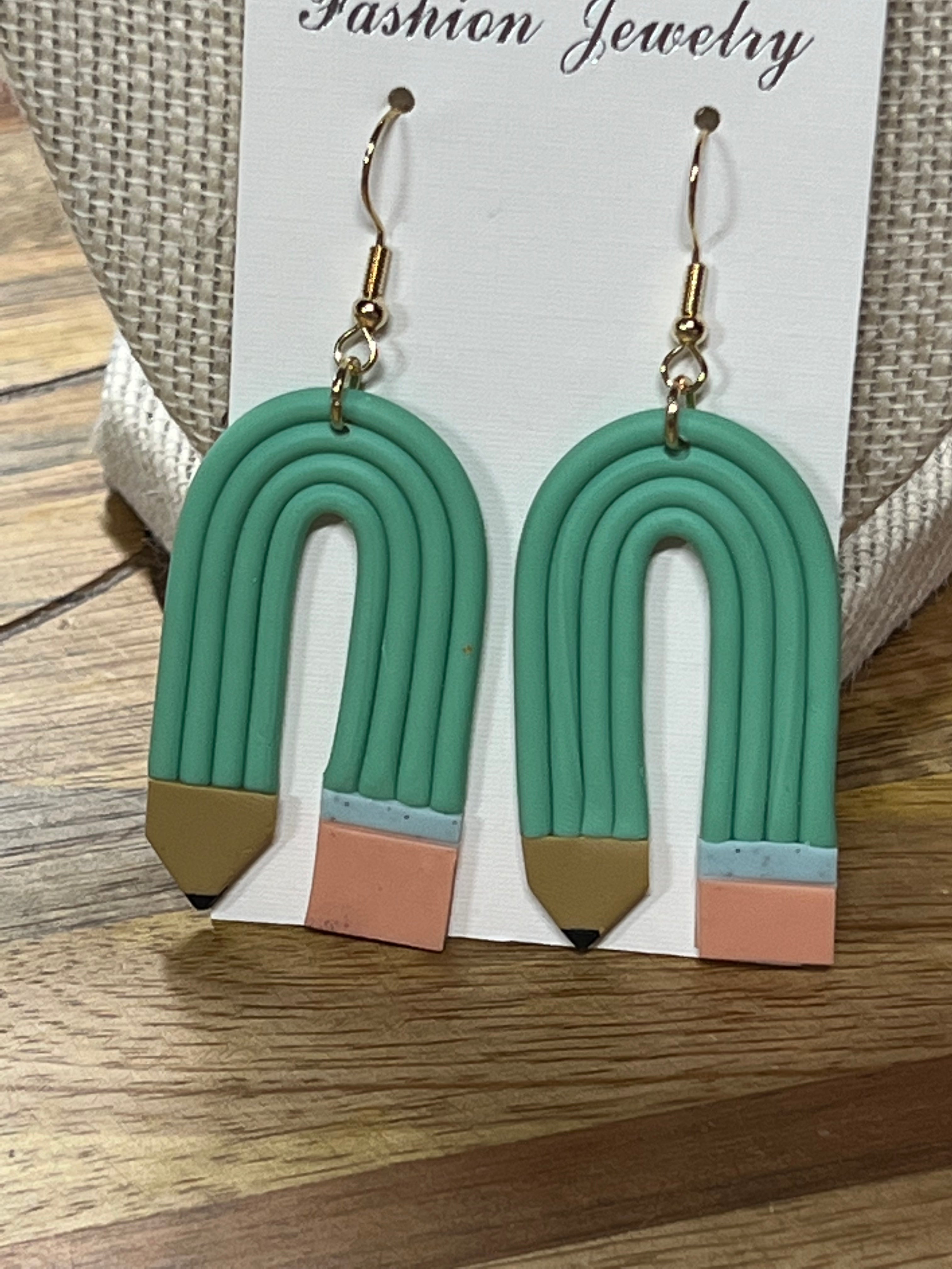 Rainbow shape Pencil Earring - Green