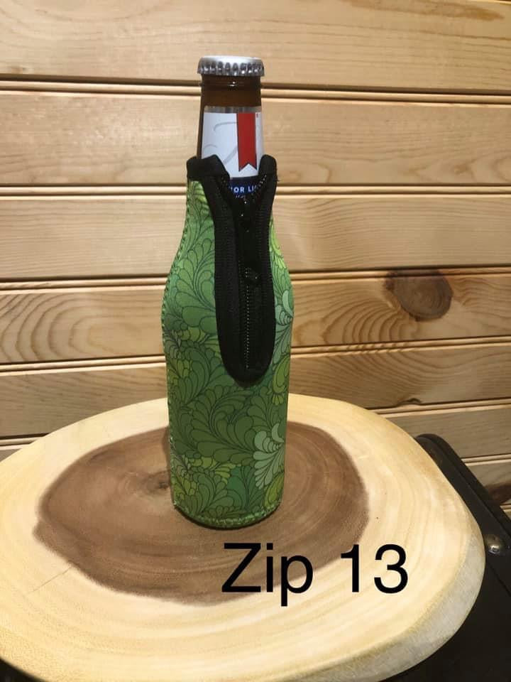 Zipper Bottle Sleeve - Green Paisley