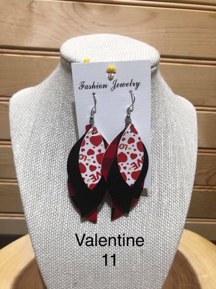 Valentine Earring - 3 Layer Wave Red Buffalo / Black / Diamond White with Love & Hearts