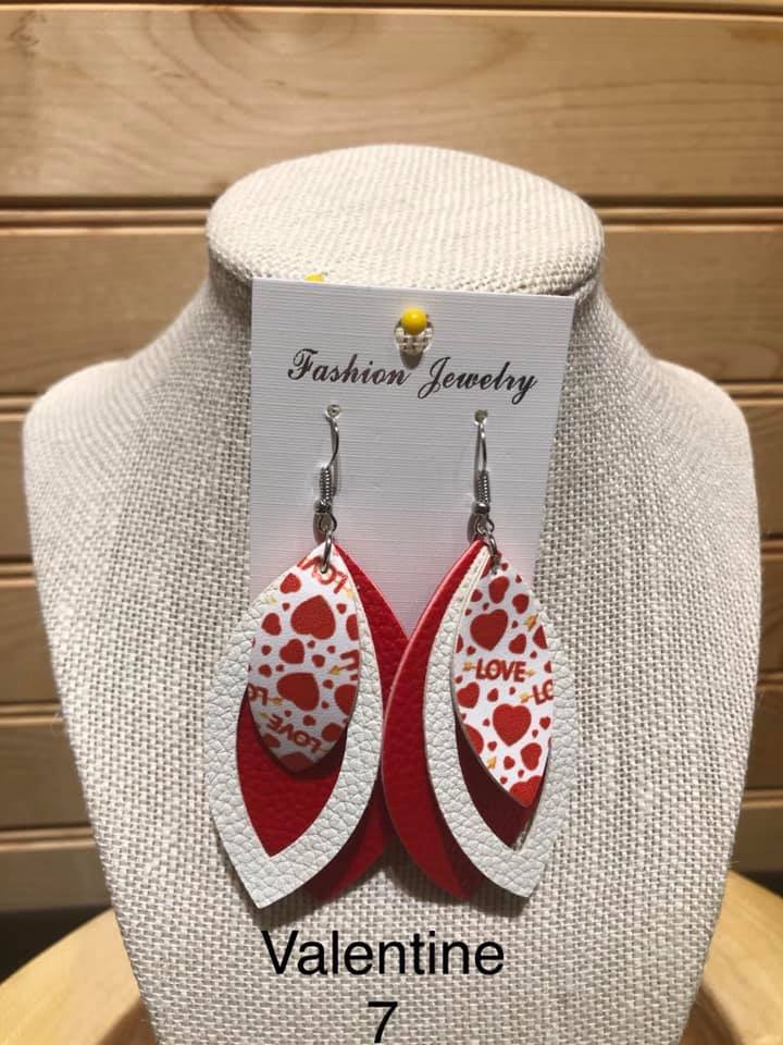 Valentine Earring - 3 Layer Red / White / Red / Love with Hearts