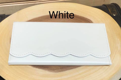Scallop Wallet - White