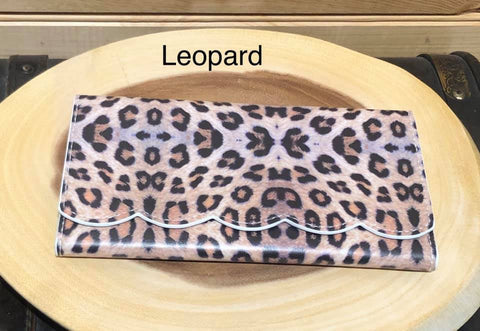 Scallop Wallet - Leopard