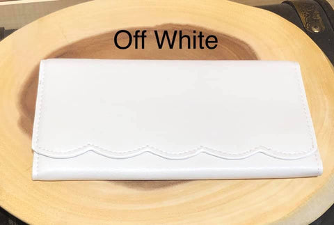 Scallop Wallet - Off White
