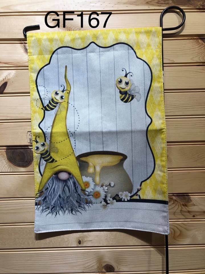 Garden Flag - GF167 - Honey Bee Gnomes