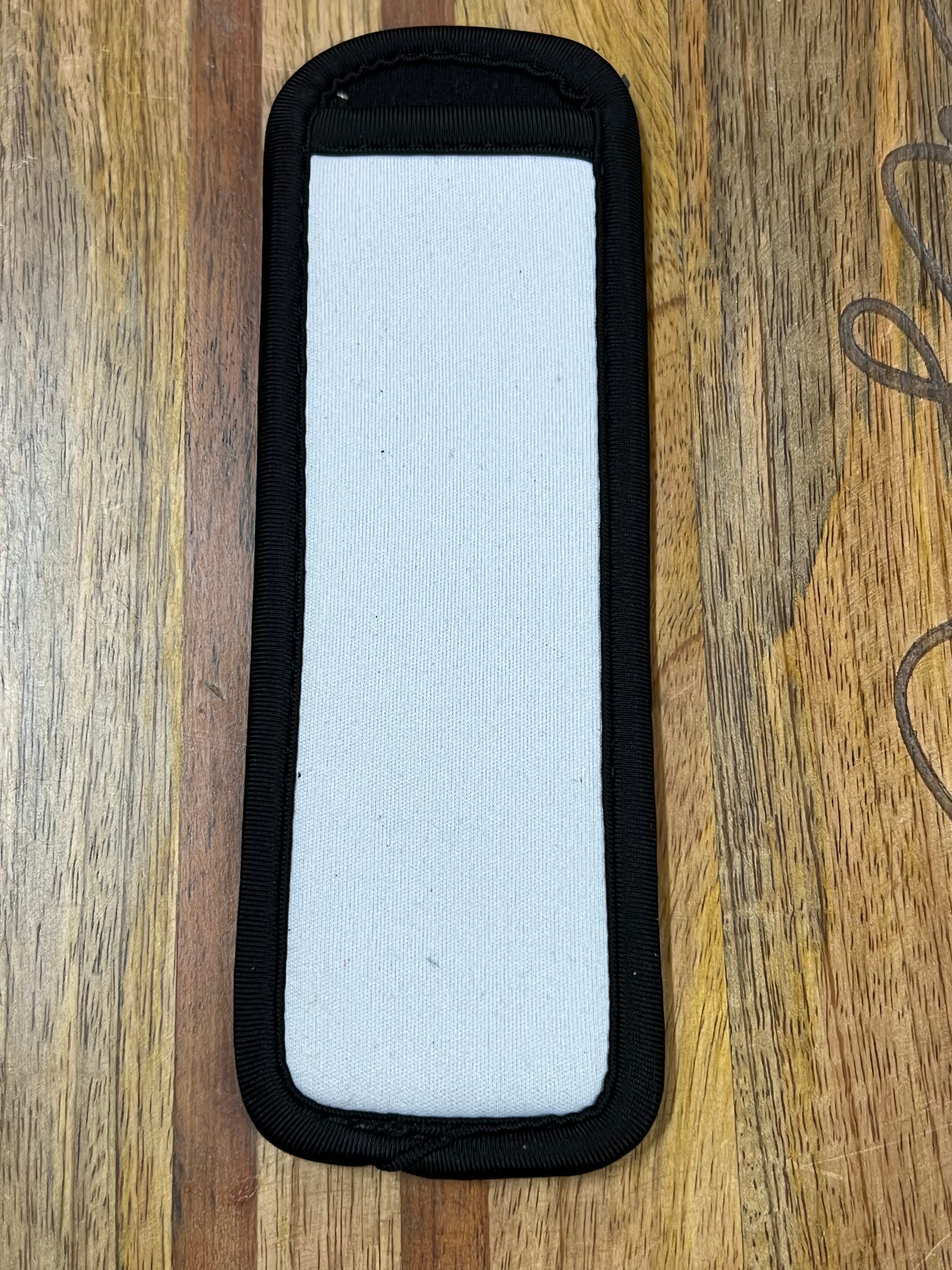 Trim Popsicle - White with Black Trim