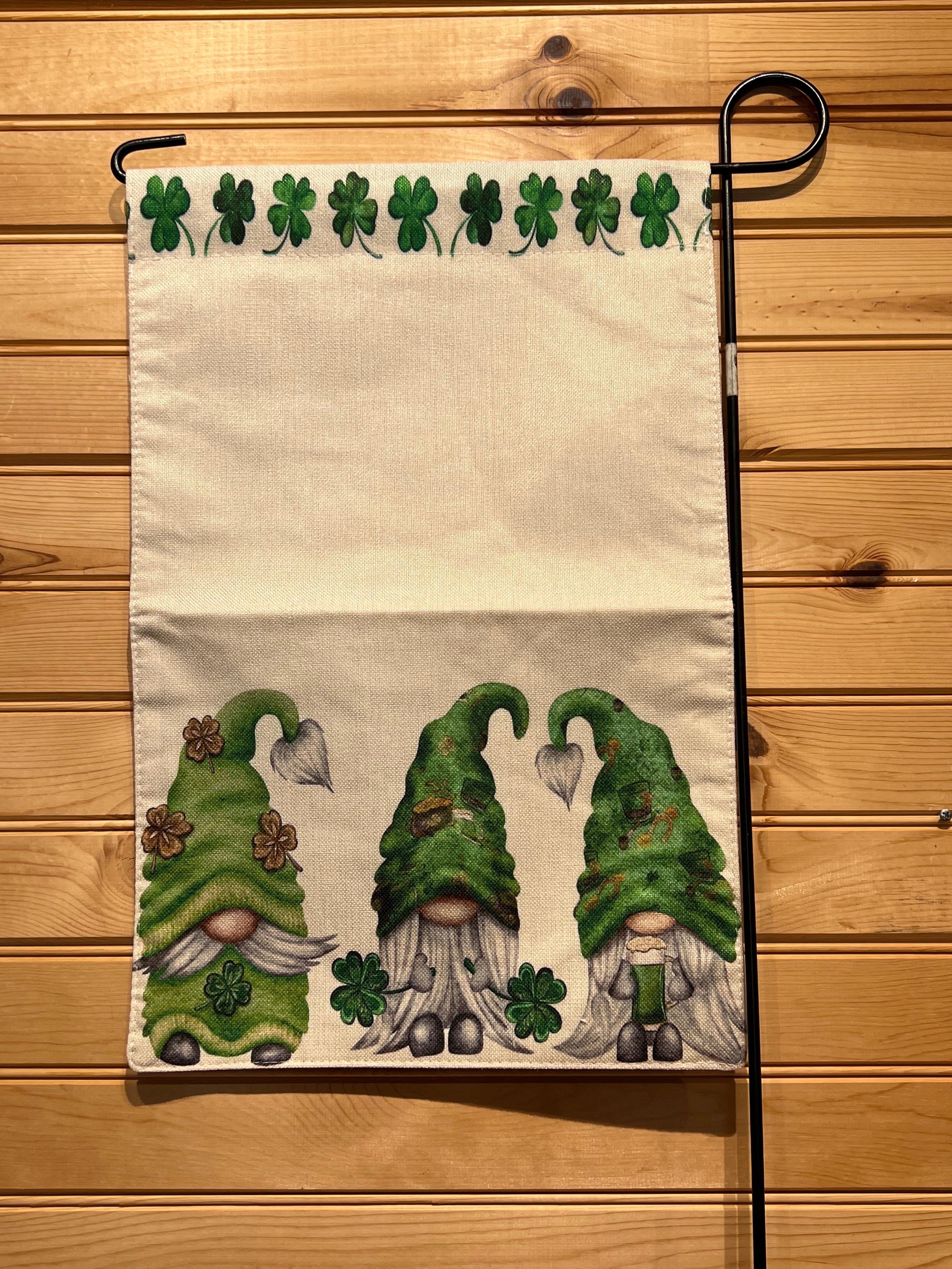 Garden Flag - GF200 - Saint Patrick Gnomes