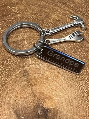 GrandPa Keyring with Tools