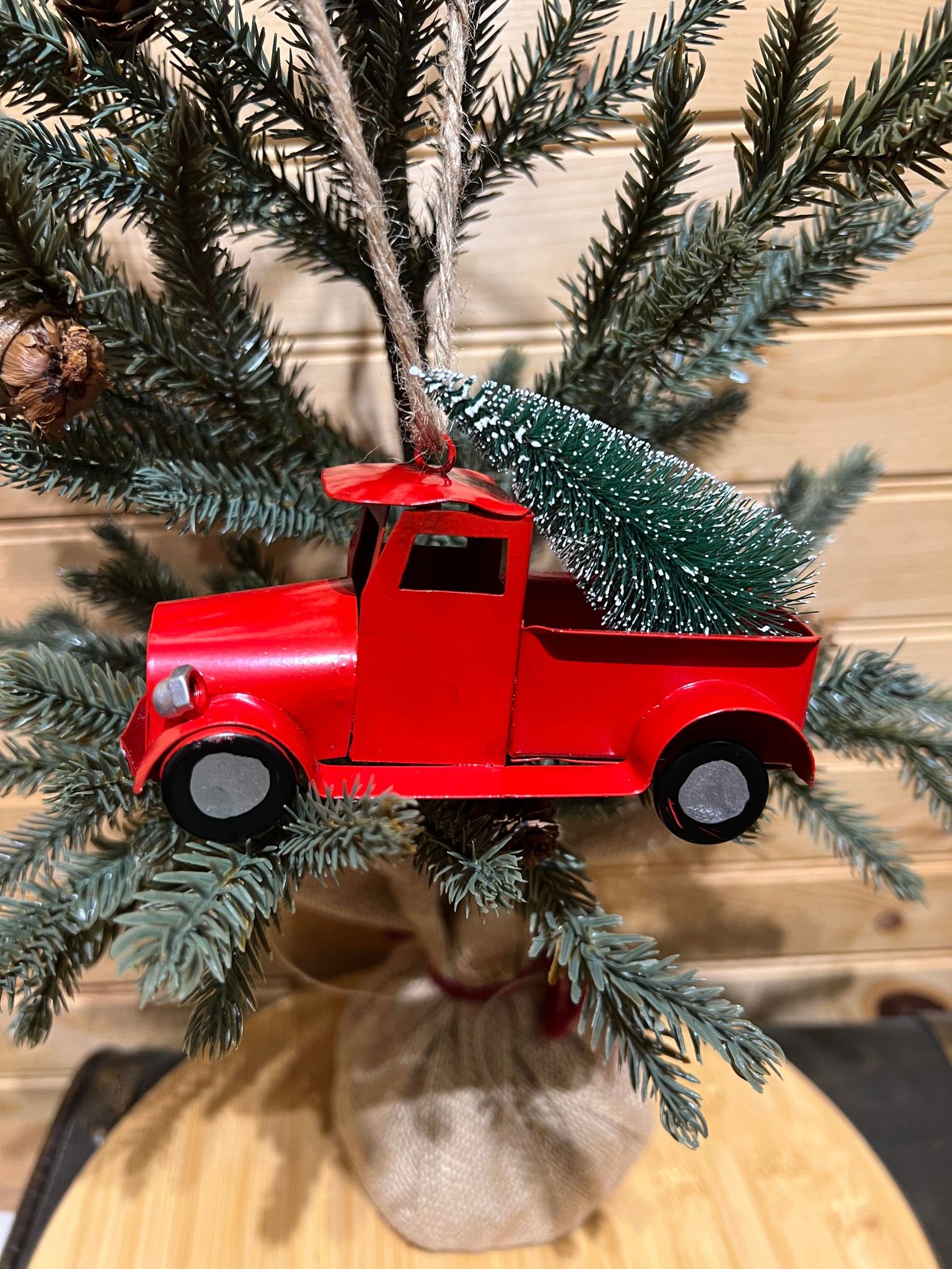 Christmas Ornament - Metal Red Truck