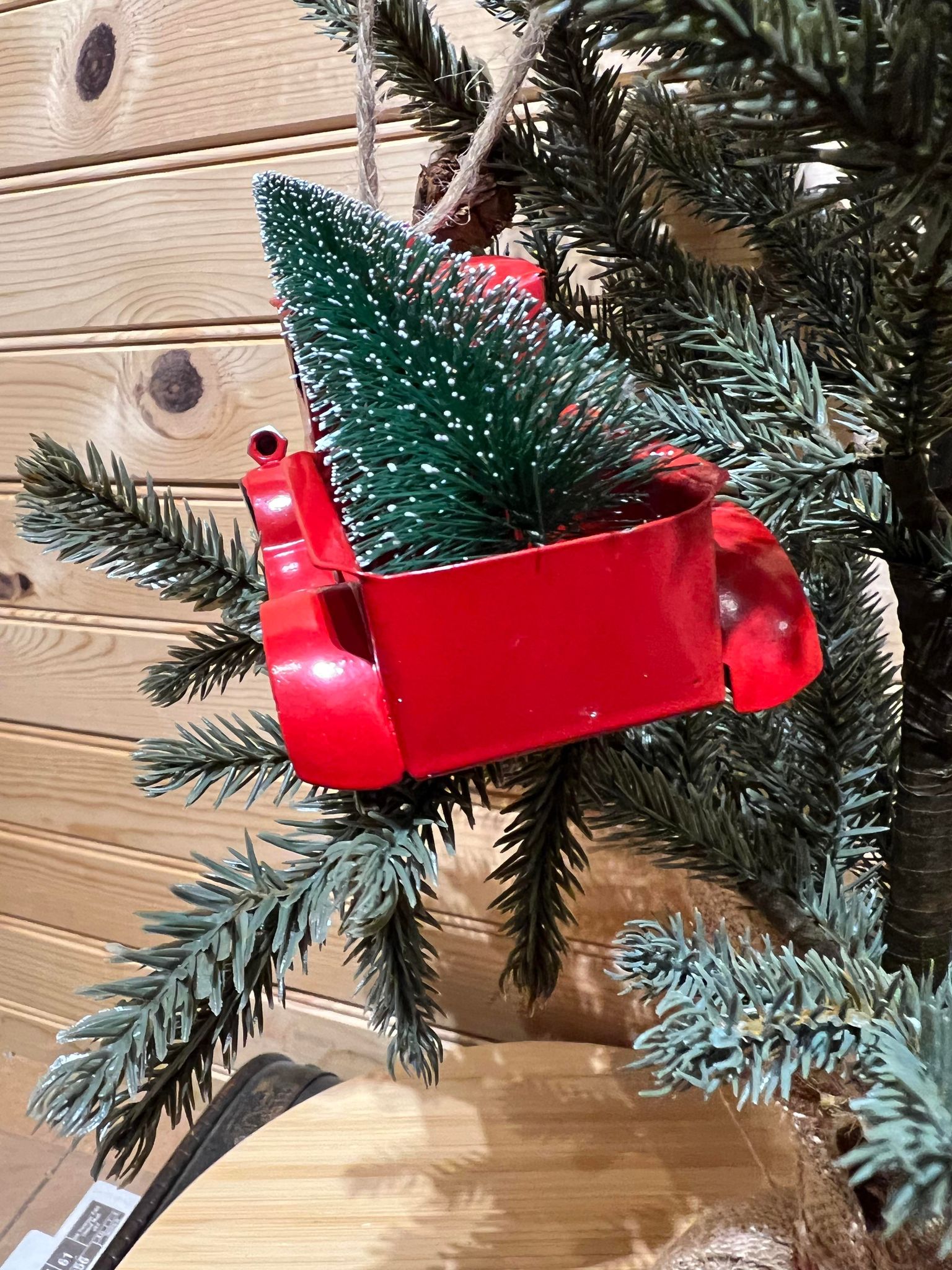 Christmas Ornament - Metal Red Truck