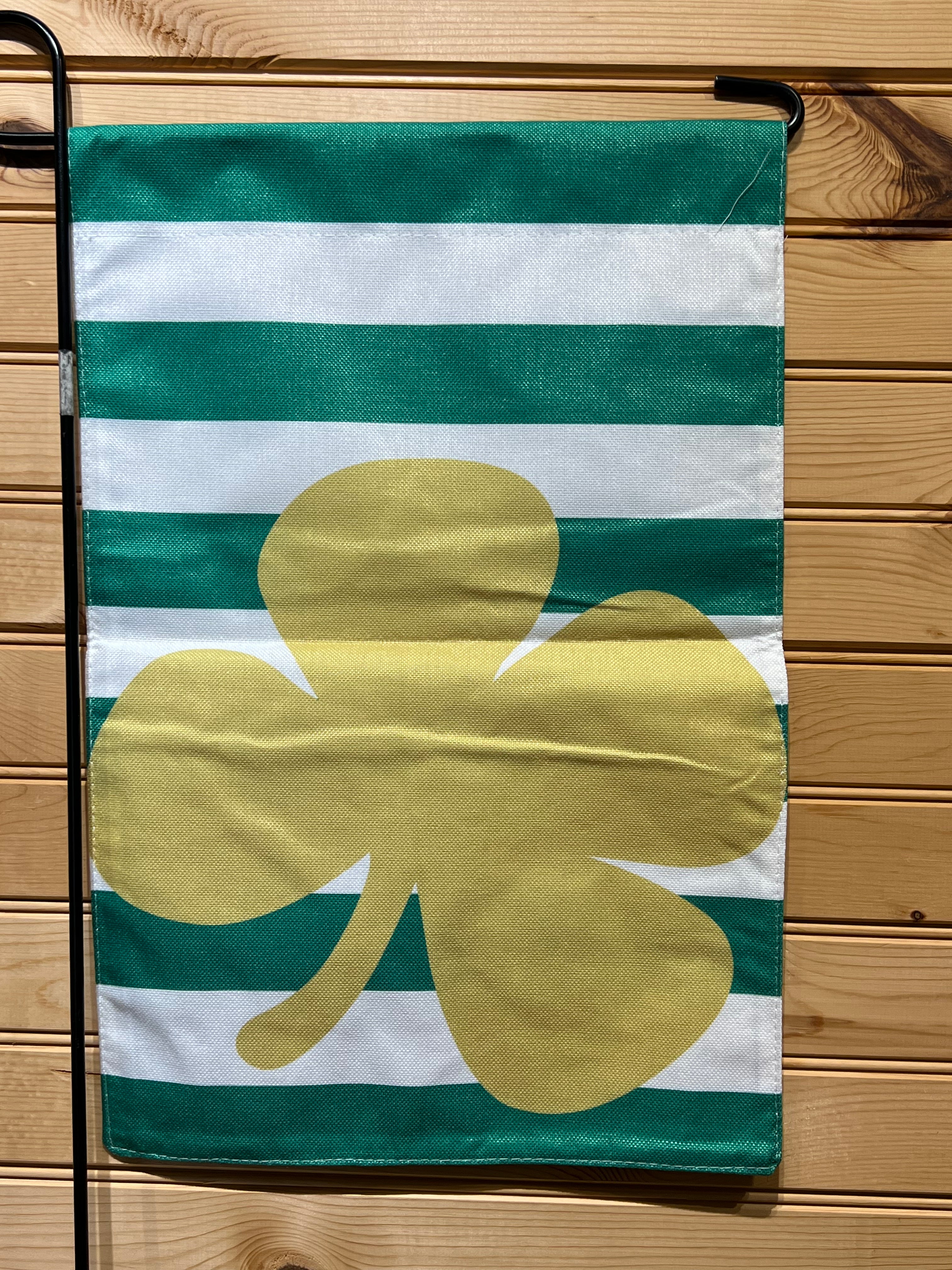 Garden Flag - GF133 - Green Stripe with Gold Shamrock