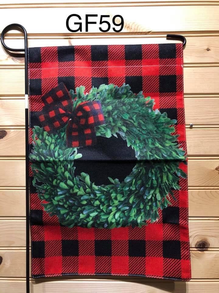 Garden Flag - GF59 - Red Buffalo with Wreath