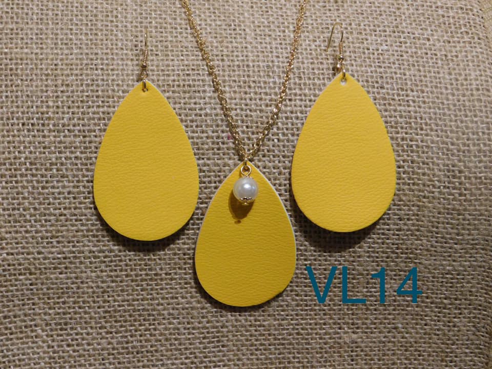 Vegan Leather Tear Drop Necklace - VL14