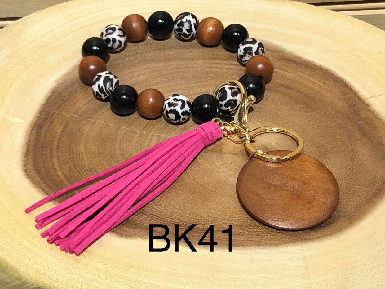 Wood and Leopard Bead Bracelet Keyring - Hot Pink Tassel