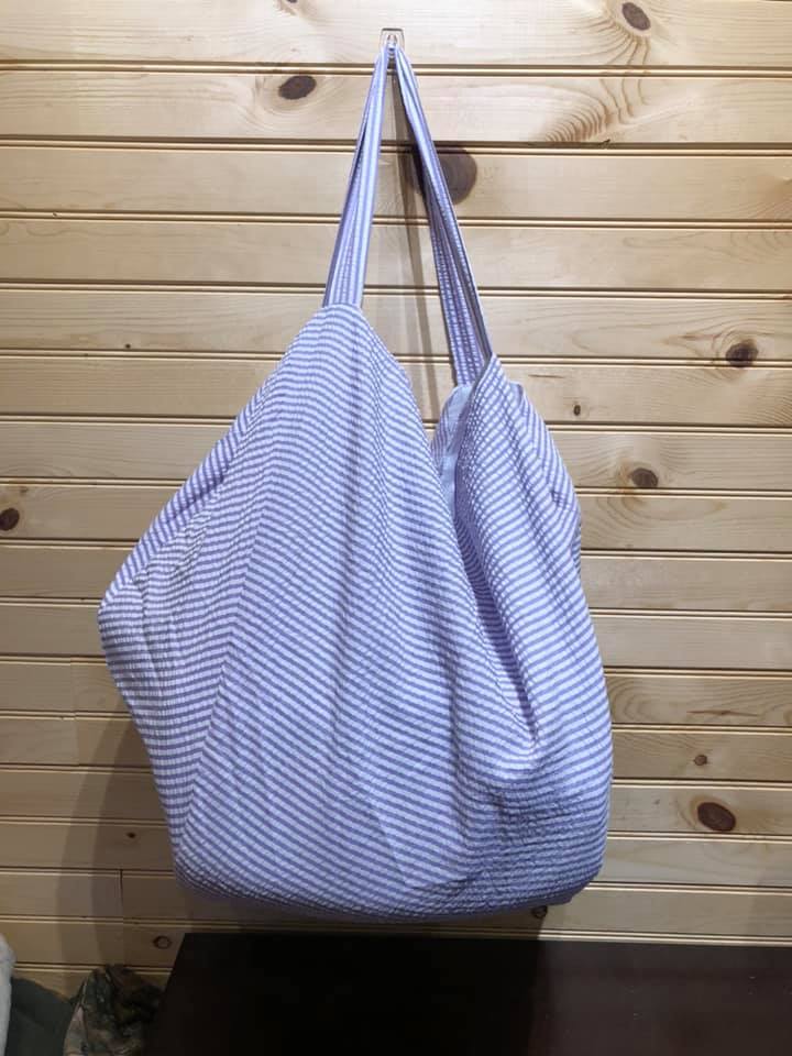 Seersucker Hobo Beach Bag - Blue