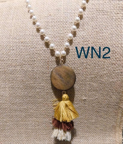 Brown Wood Tassel Necklace - Gold / Brown / Beige