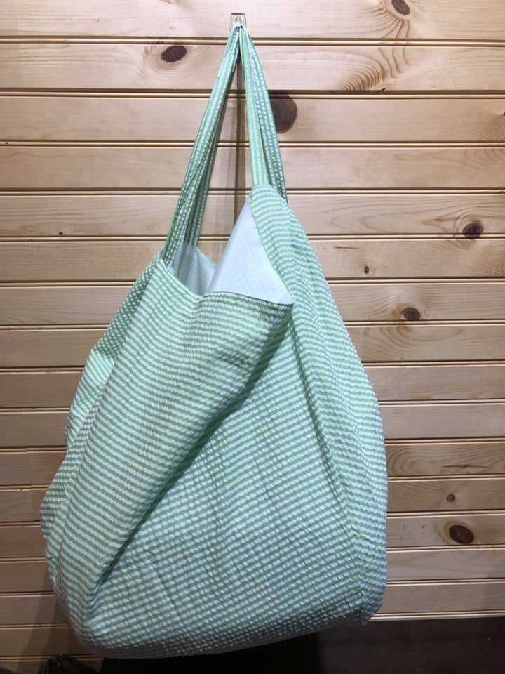 Seersucker Hobo Beach Bag - Green