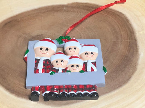 Resin Christmas PJ Ornaments.  Family of 5